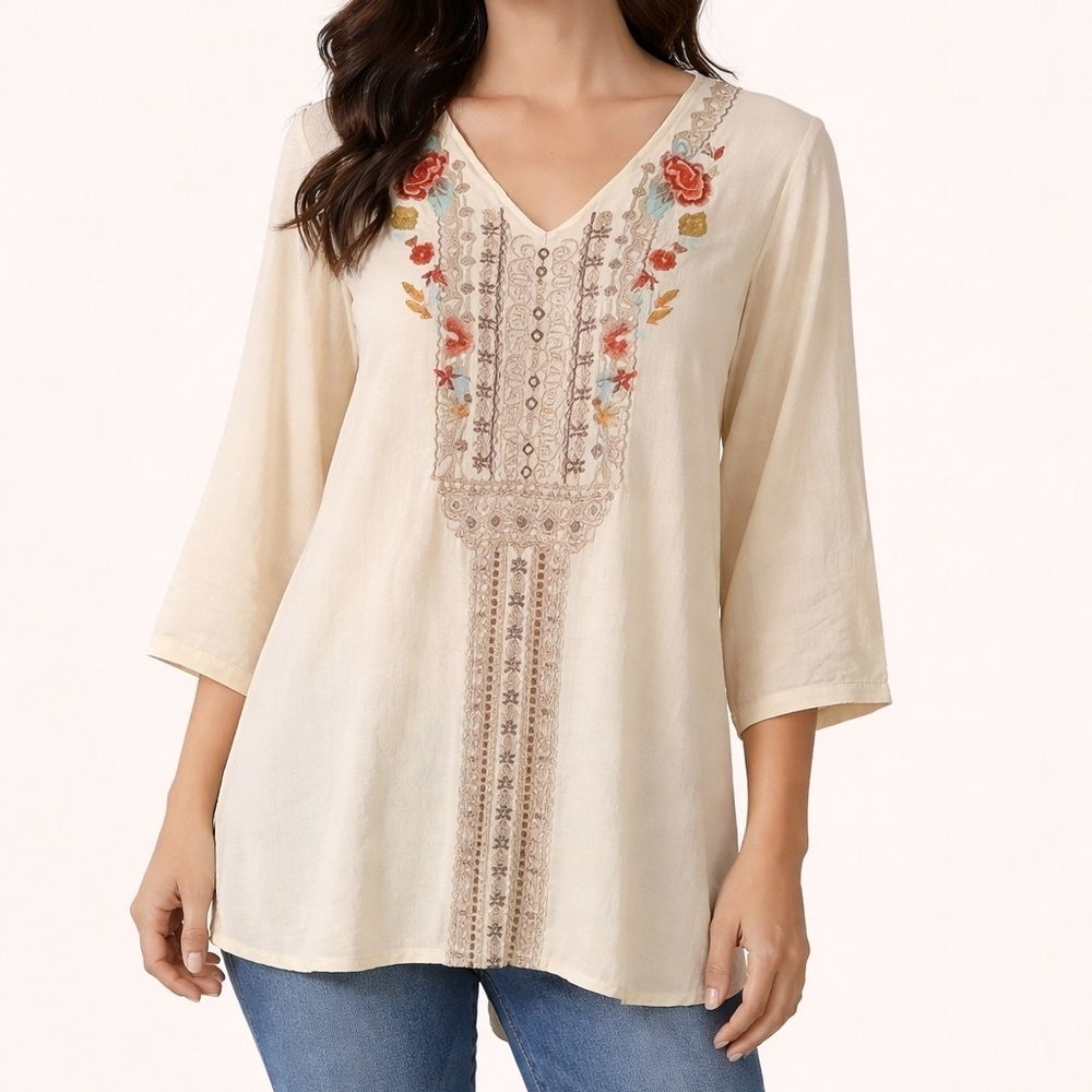 PAPARAZZI Floral Embroidered Lightweight Festival V-Neck Tunic Medium